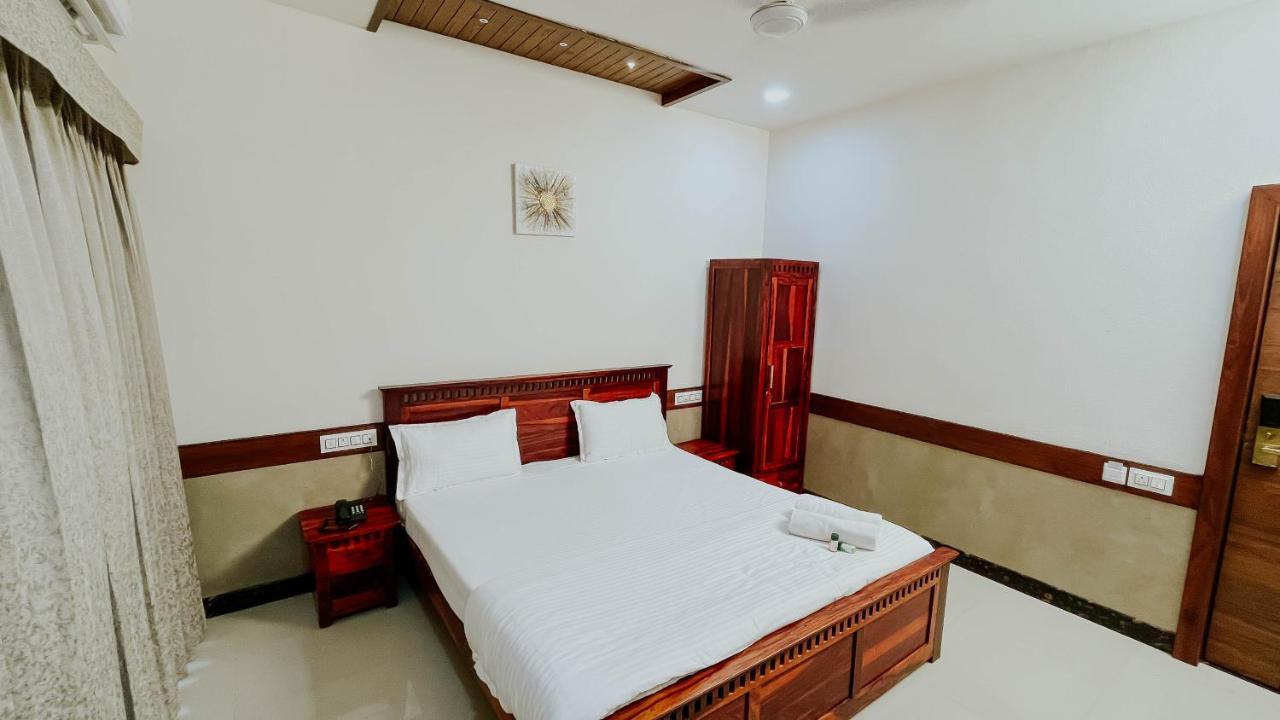 Hotel Tirth By Sonu'S Ujjain Exterior photo